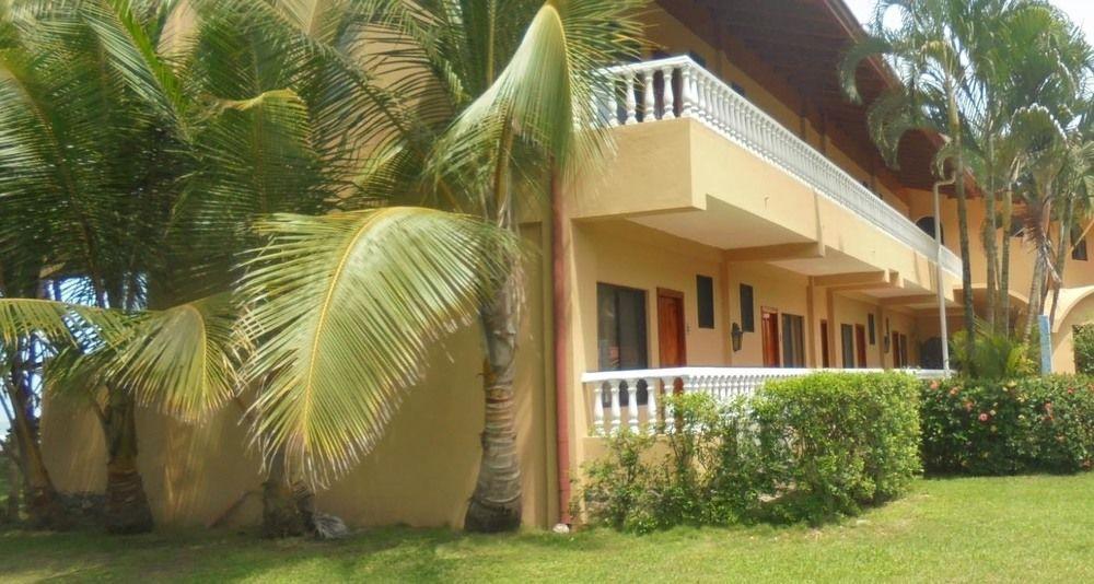 Delfin Beach Front Resort Эстерильос Экстерьер фото