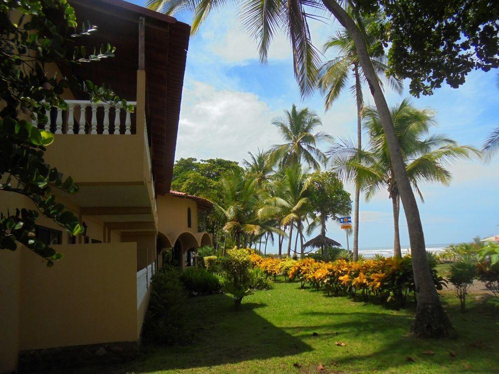 Delfin Beach Front Resort Эстерильос Экстерьер фото